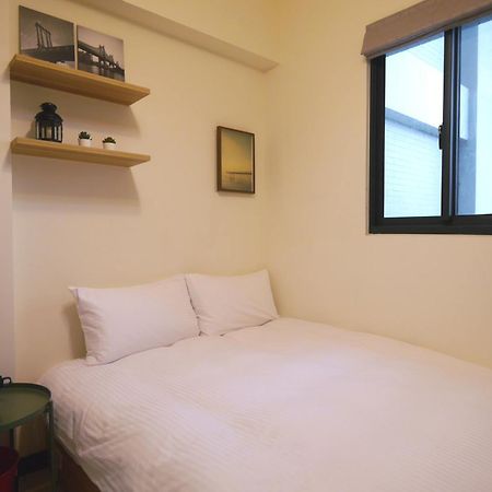 Traveler No. 3 Apartment Taichung Bagian luar foto