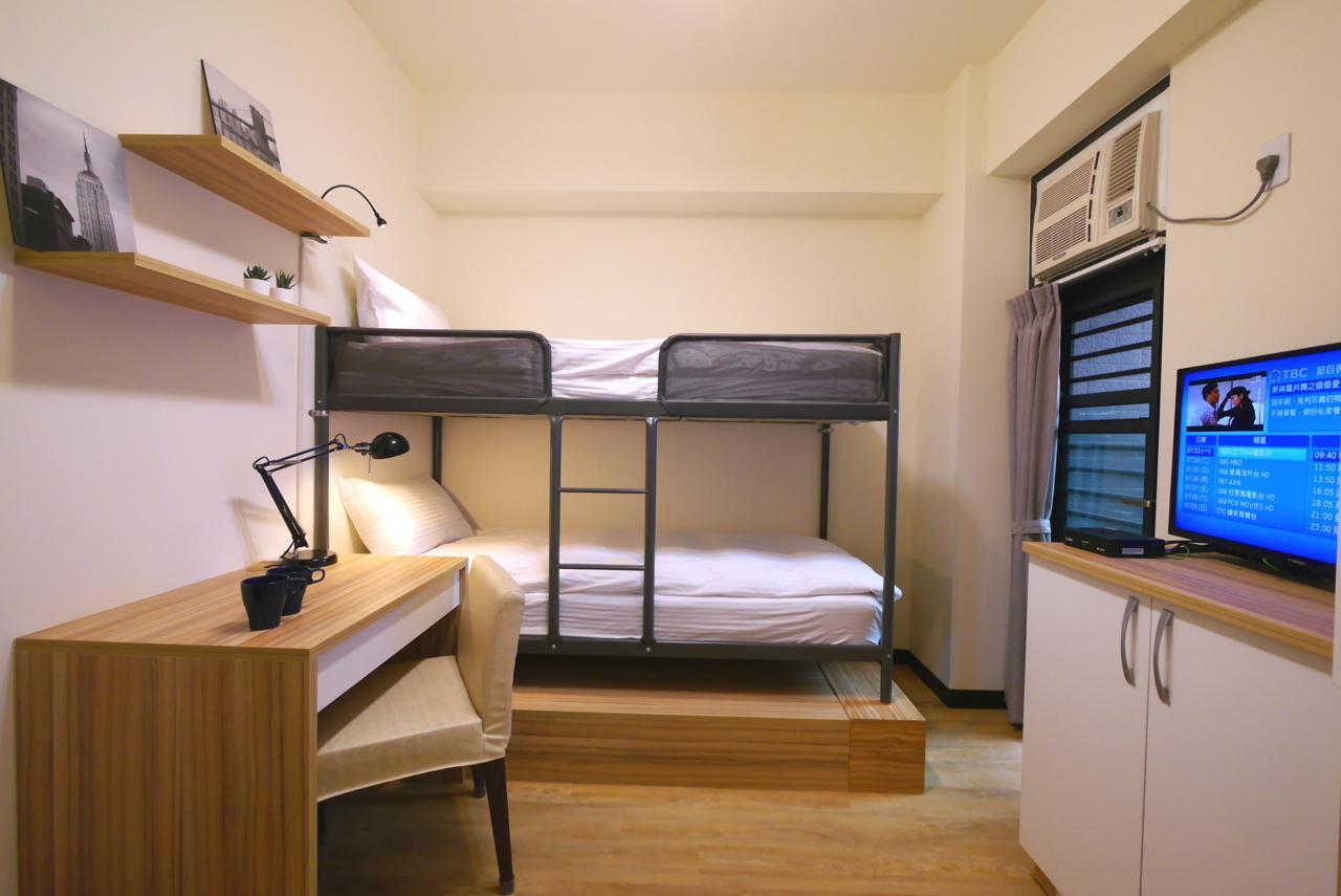 Traveler No. 3 Apartment Taichung Bagian luar foto